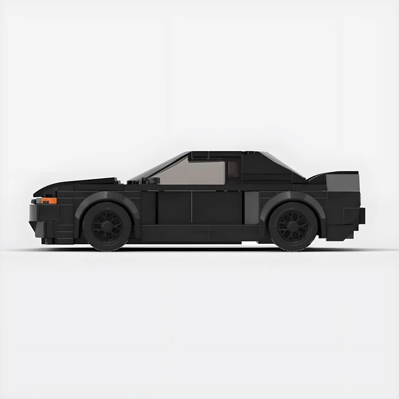 Nissan Skyline R32 GTR Black